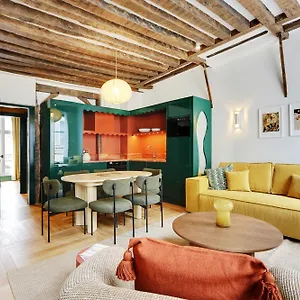 https://home-collection-serviced-apartments-in-notre-dame-rue-savoie.fr-paris.fr